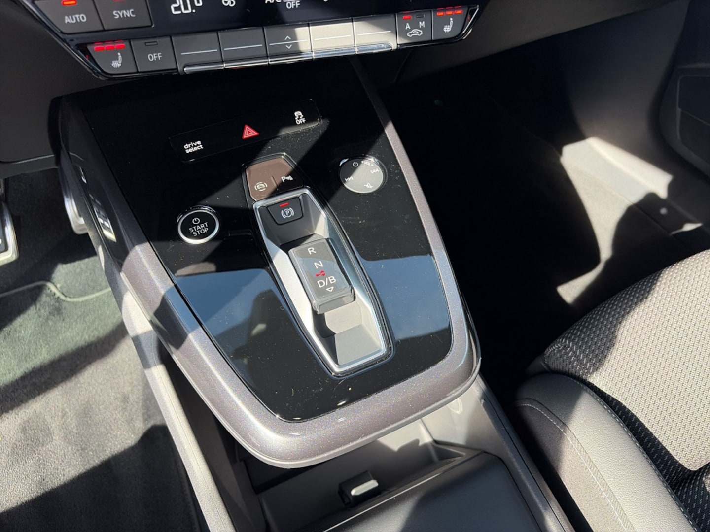 Bild über Audi Q4 e-tron 55 e-tron quattro - für weitere Informationen kontaktieren Sie den Audi Partner
