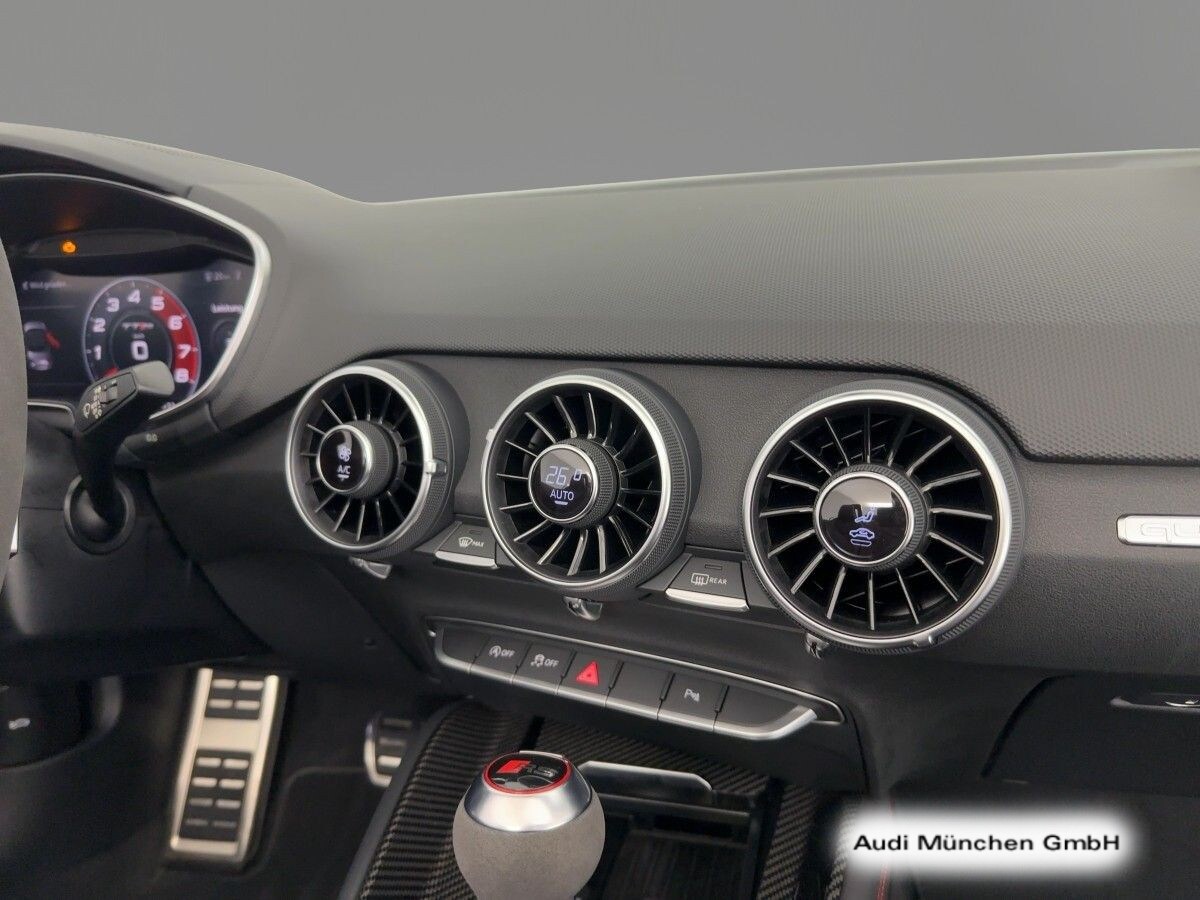 Image about Audi TT RS Roadster TFSI quattro S tronic