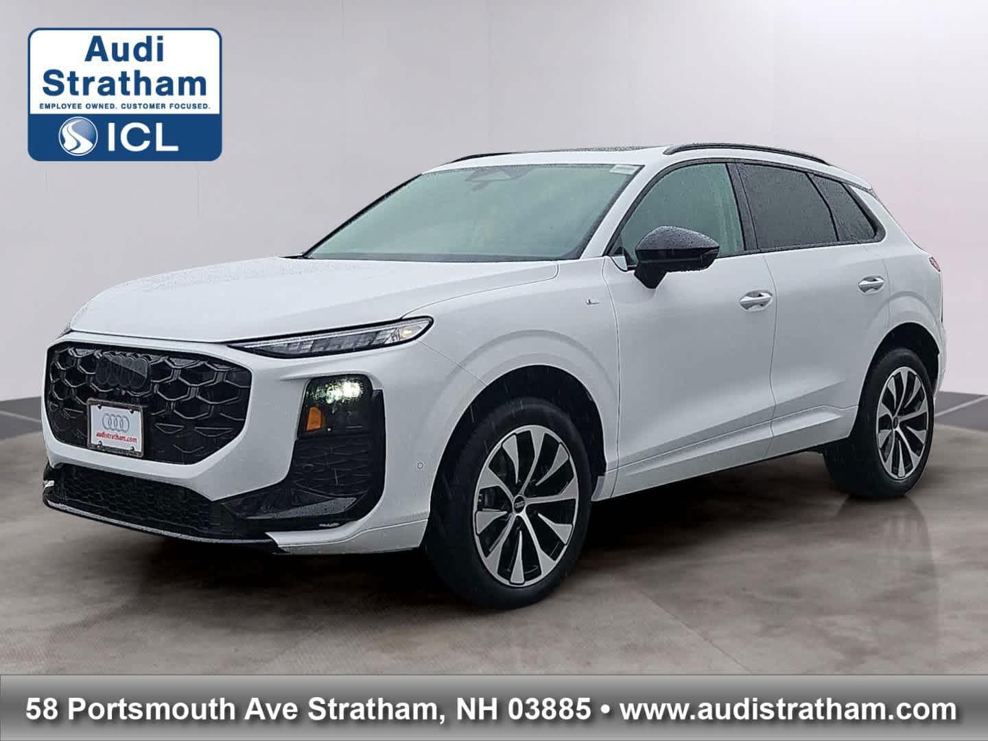 2026 Audi Q3 S line quattro's photo