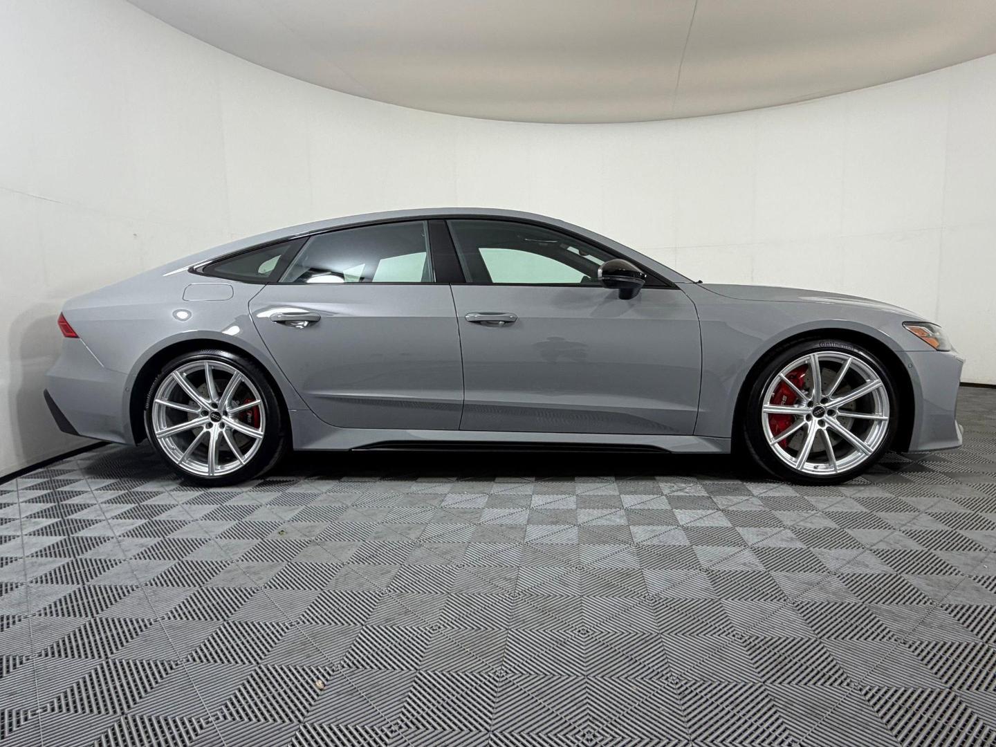 2026 Audi RS 7 Base - Photo 8