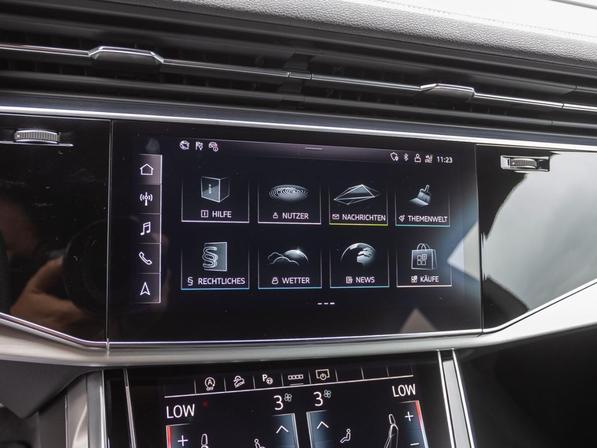 Audi SQ8 SUV