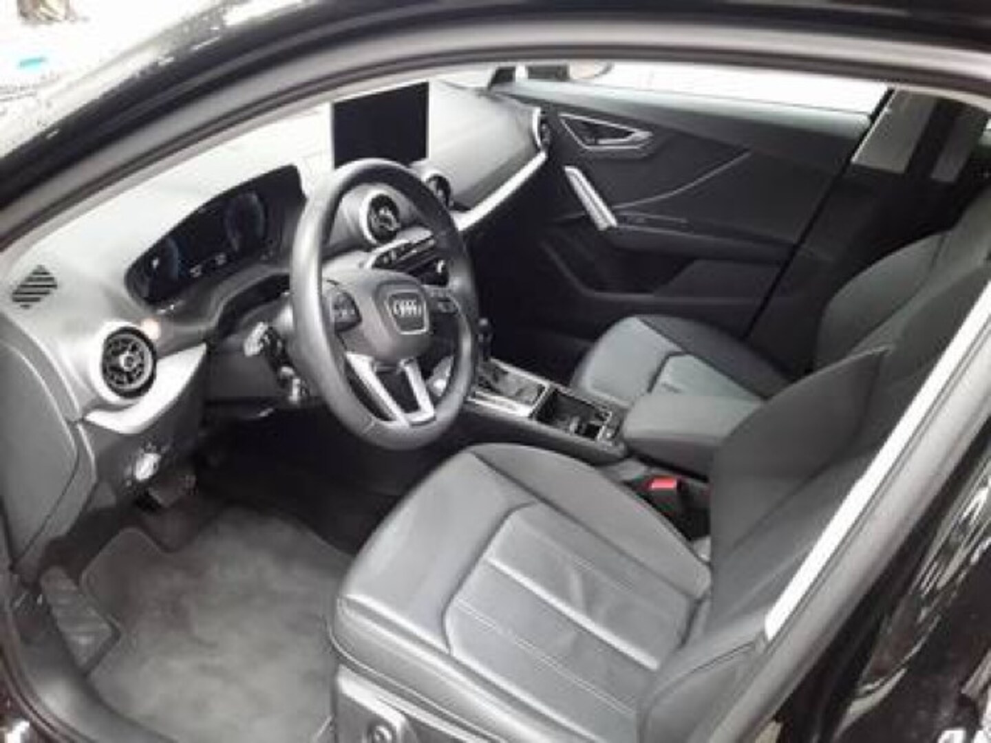 Bild über Audi Q2 S line 35 TFSI S tronic - für weitere Informationen kontaktieren Sie den Audi Partner