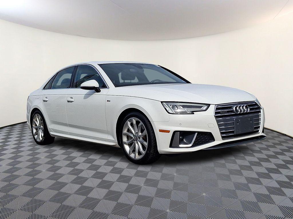 2019 Audi A4 2.0T quattro S tronic Premium Plus's photo