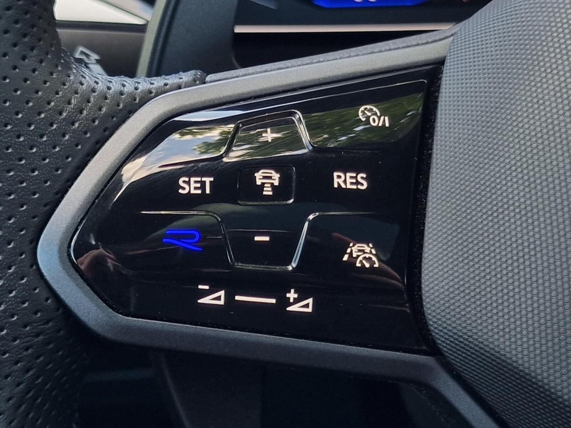 Volkswagen Arteon Shooting Brake R