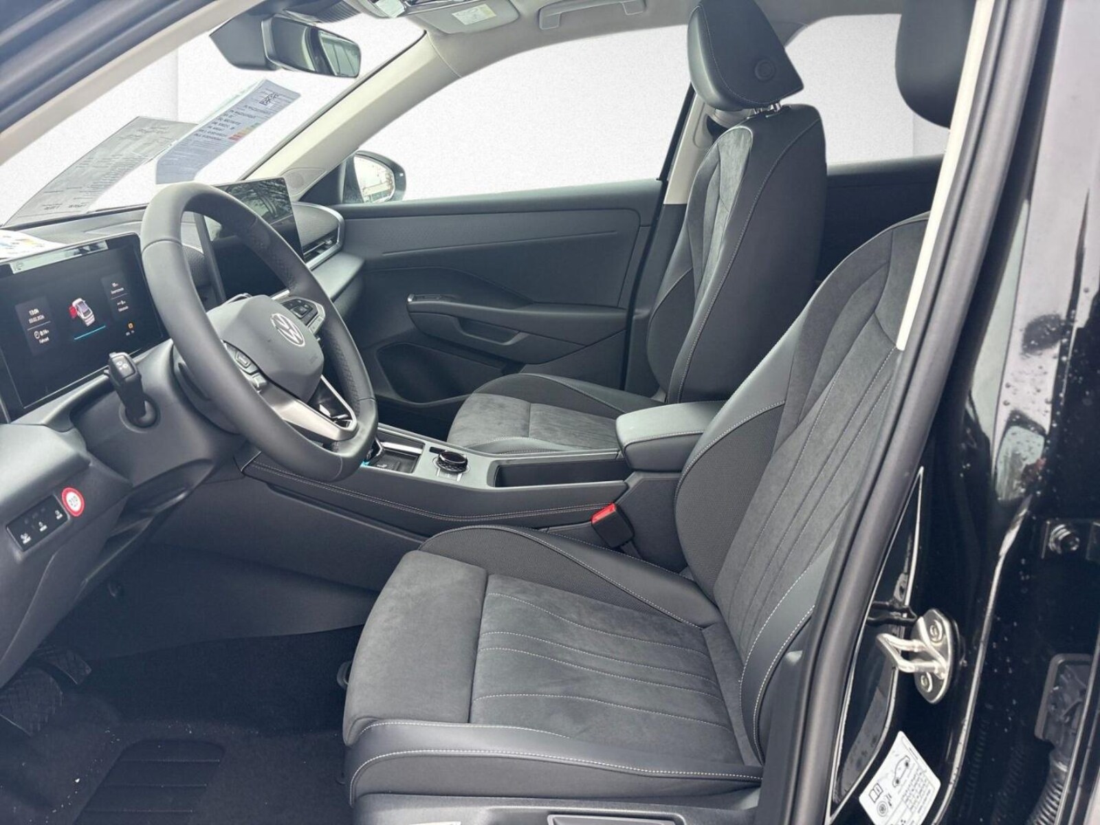 Volkswagen T-Roc – Bild 8