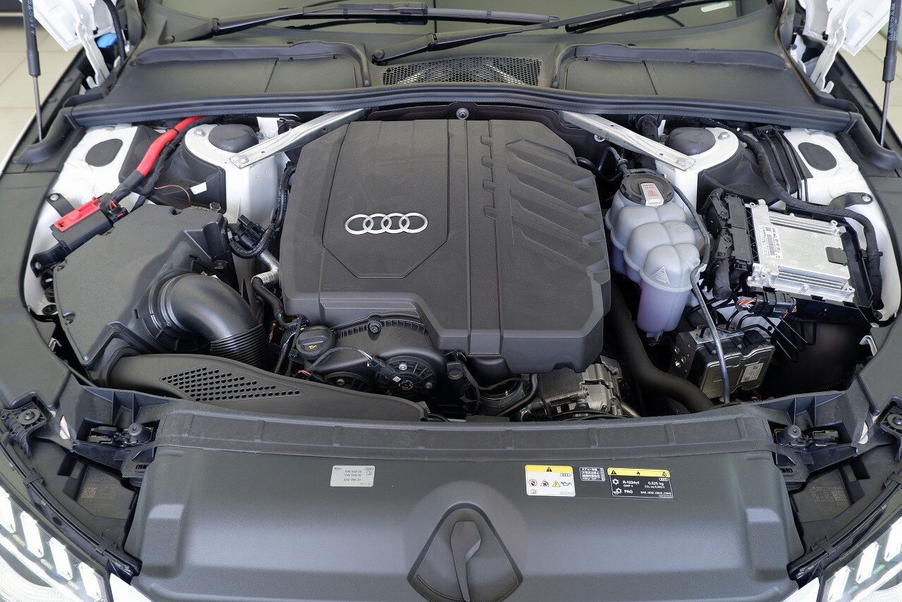 Image about Audi A4 Sedan 35 TFSI S line