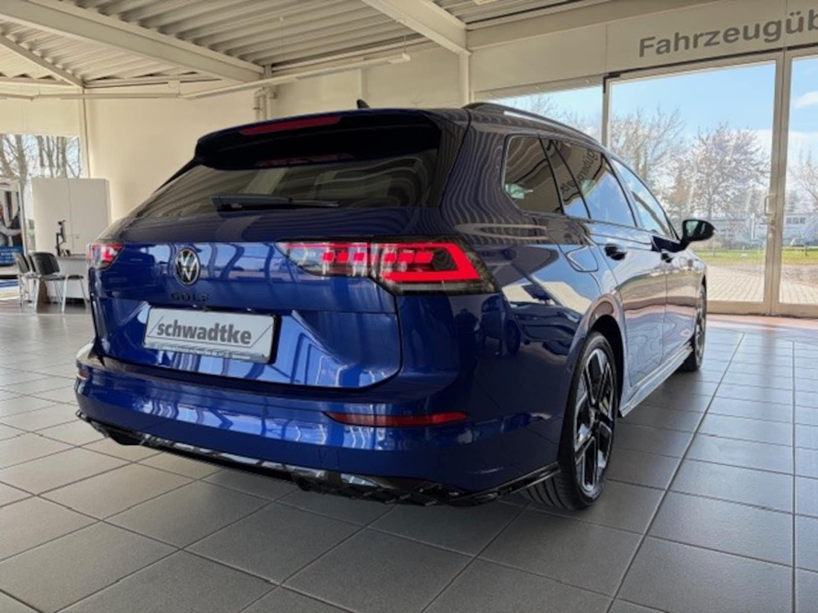 Volkswagen Golf Variant – Bild 24