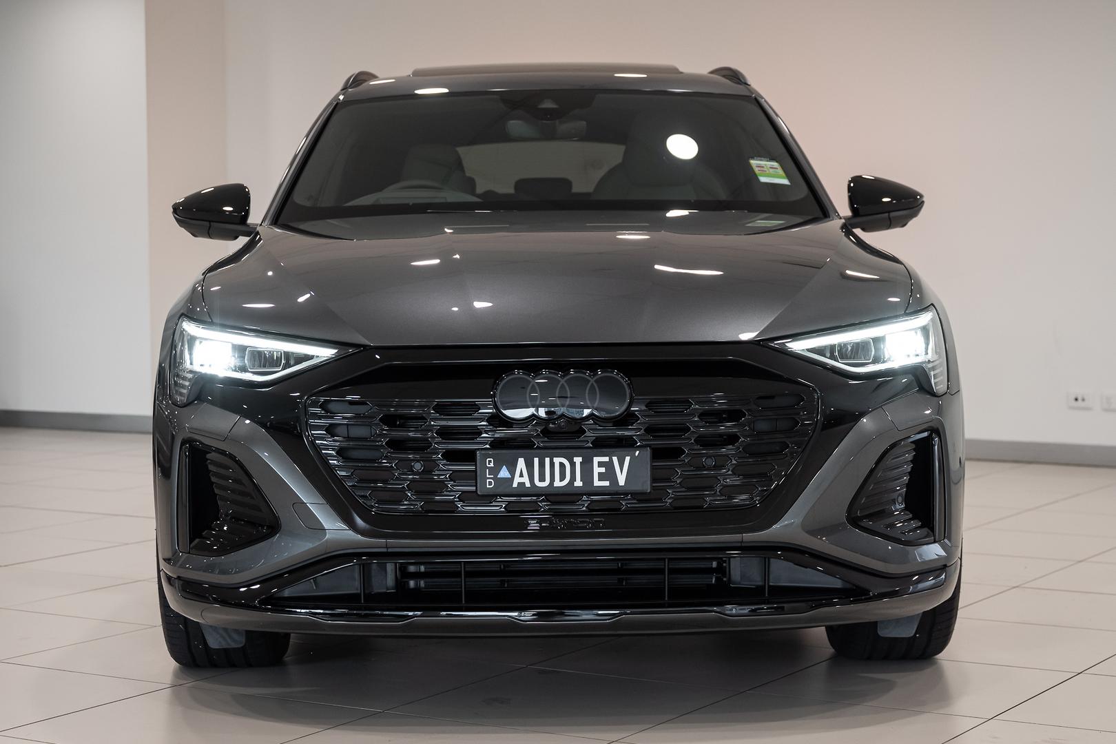Image about Audi Q8 e-tron 55 e-tron quattro Launch Edition 300,00 kW