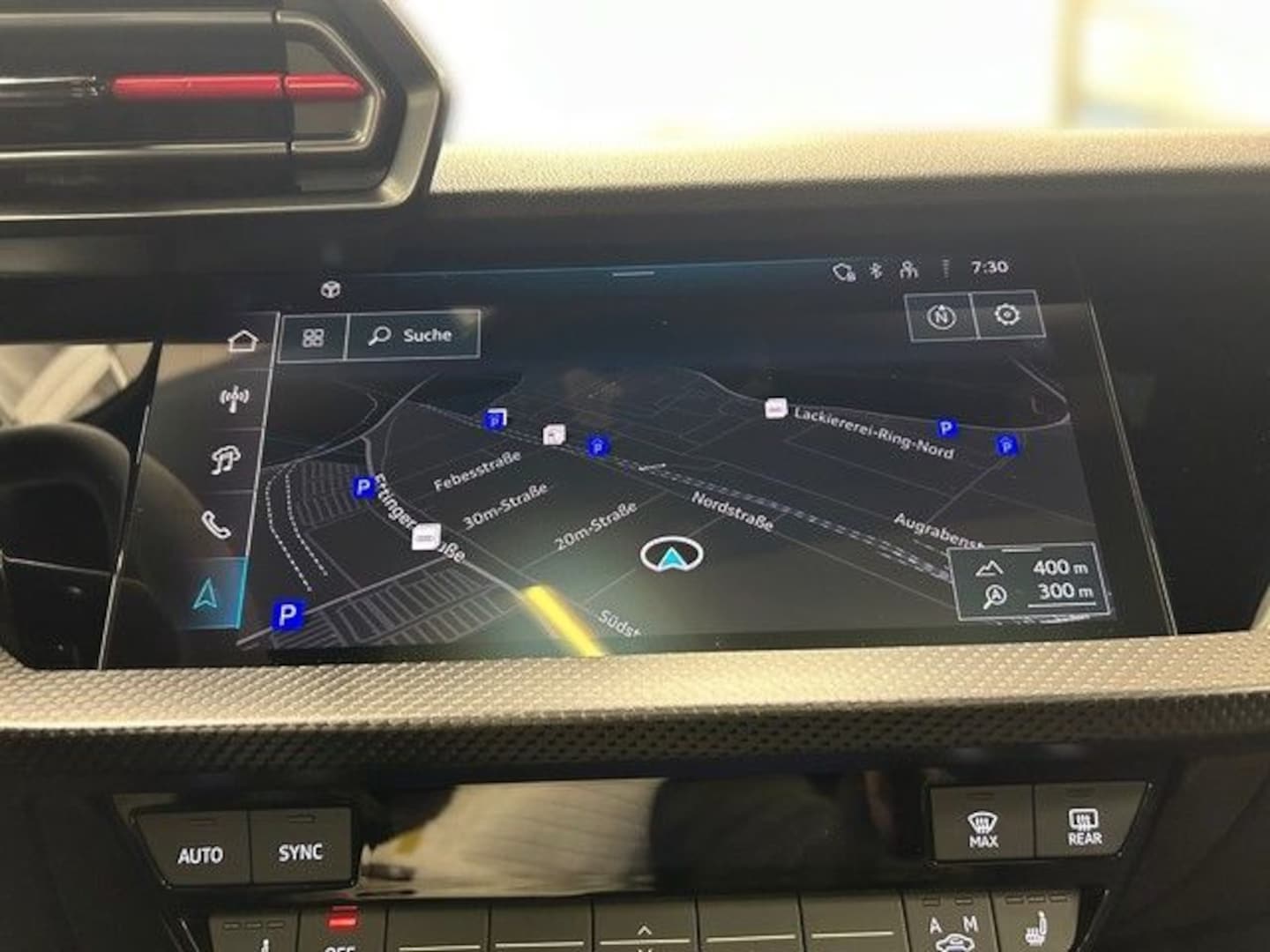Bild über Audi RS 3 Limousine TFSI quattro S tronic - für weitere Informationen kontaktieren Sie den Audi Partner