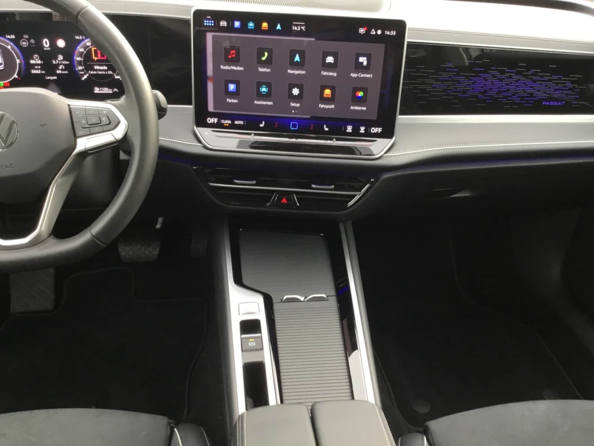 Volkswagen Passat Elegance