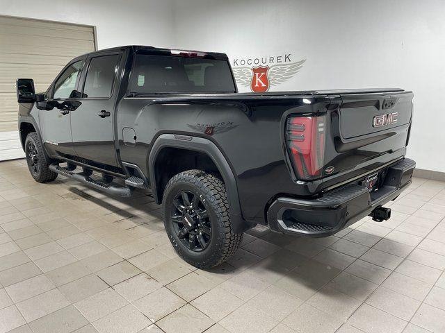2024 GMC Sierra