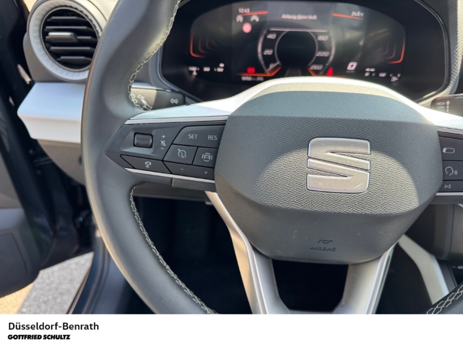 SEAT Arona – Bild 13