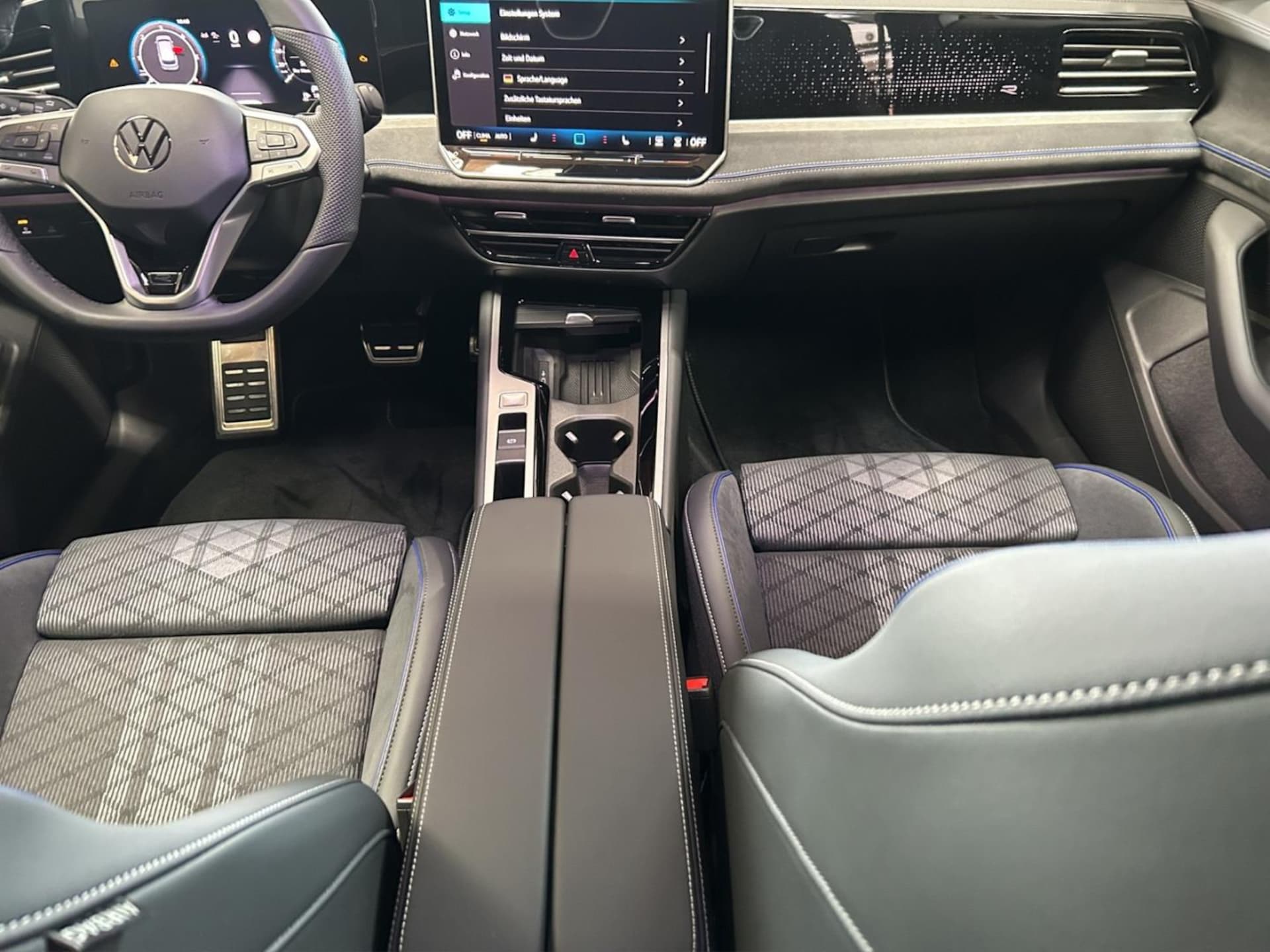 Volkswagen Passat R-Line
