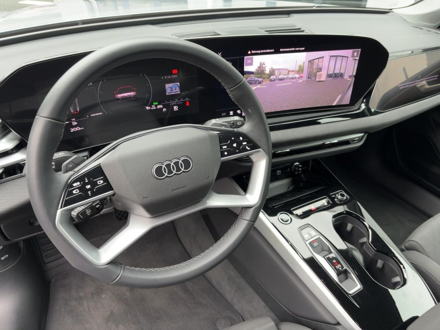 Bild über Audi A6 Avant TDI quattro 150 kW S tronic - für weitere Informationen kontaktieren Sie den Audi Partner