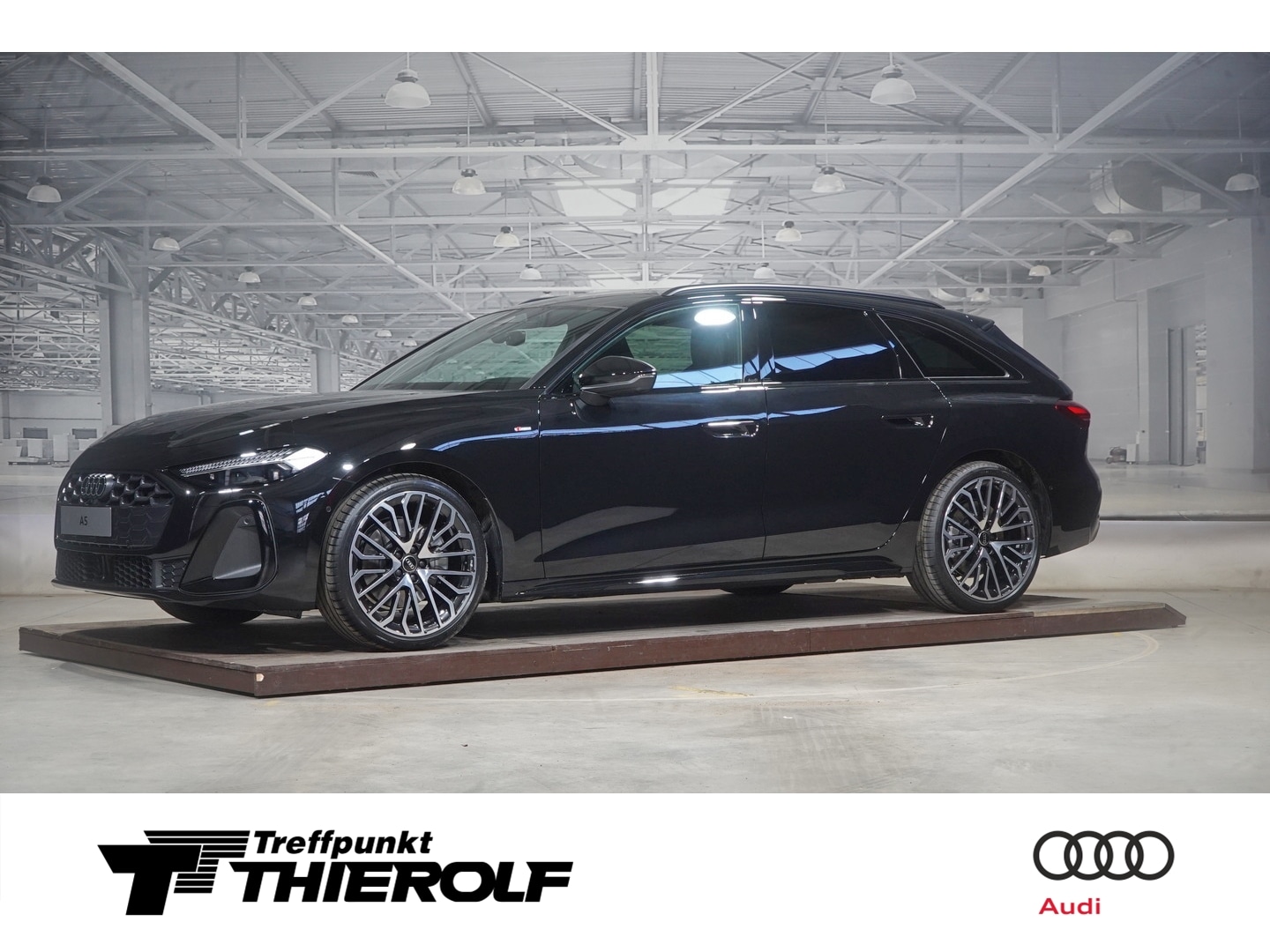 Bild über Audi A5 Avant TDI quattro 150 kW S tronic - für weitere Informationen kontaktieren Sie den Audi Partner