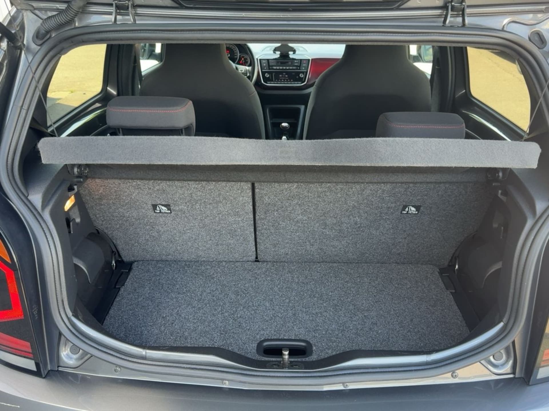 Volkswagen up! GTI