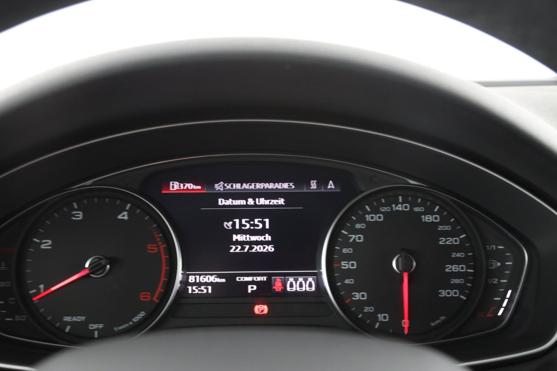 Audi A4 Avant S line