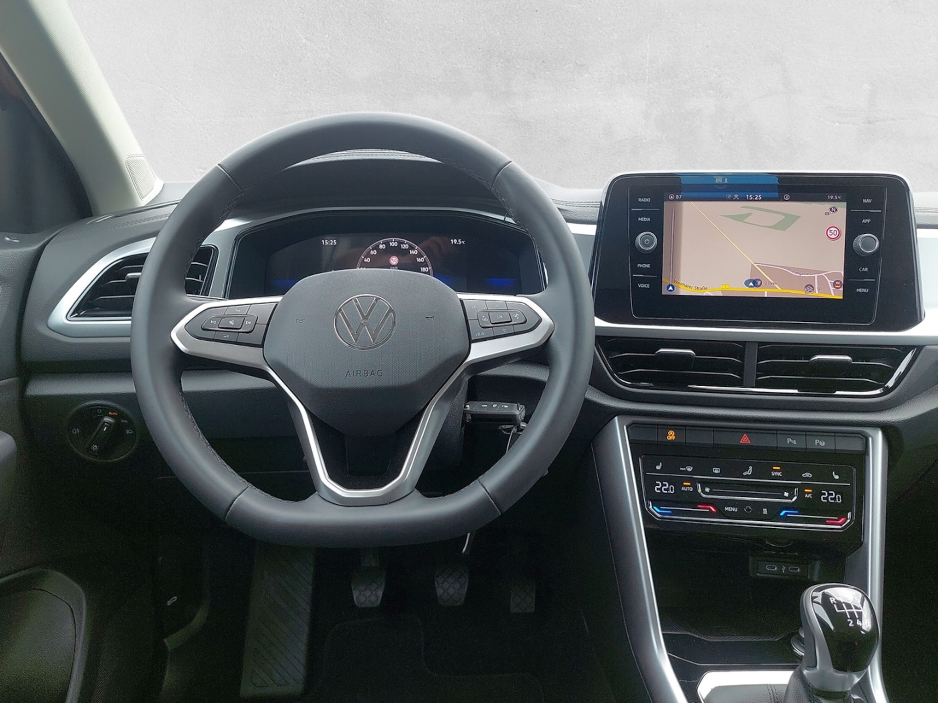 Volkswagen T-Roc Life