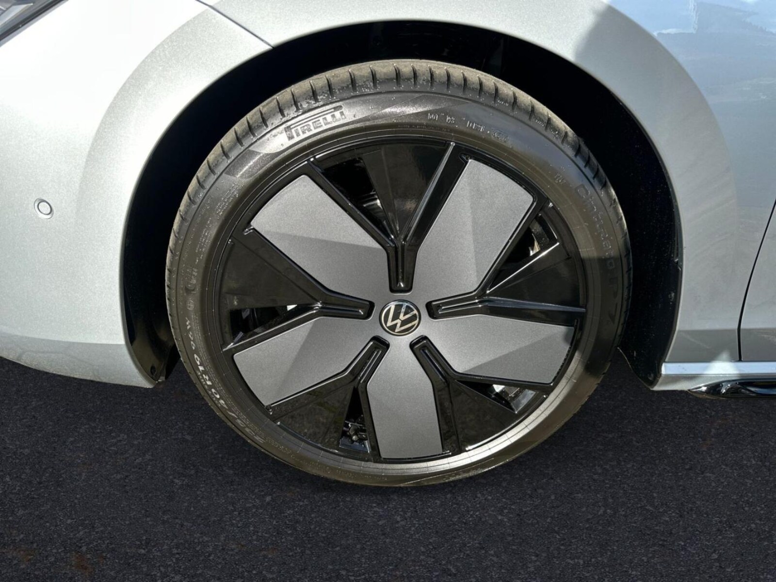 Volkswagen Passat – Bild 7