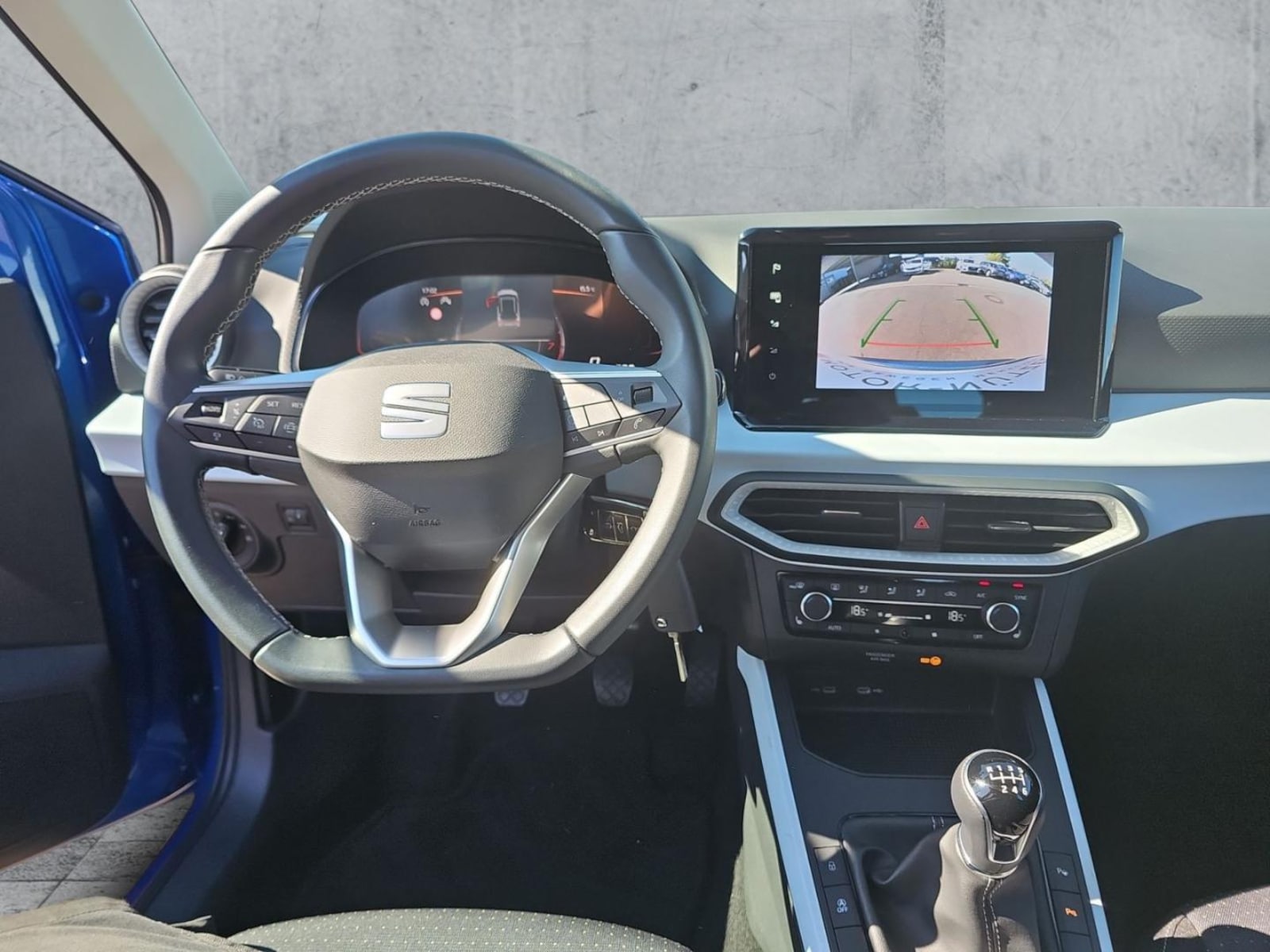 SEAT Arona – Bild 8