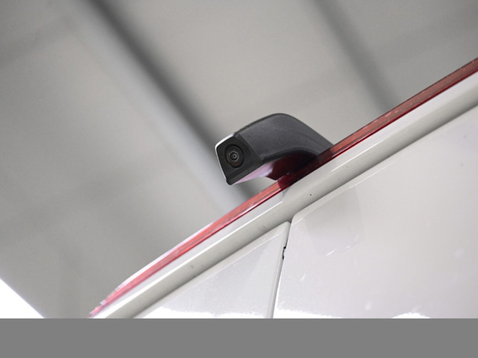 Volkswagen Crafter Kasten mittlerer Radstand – Bild 8
