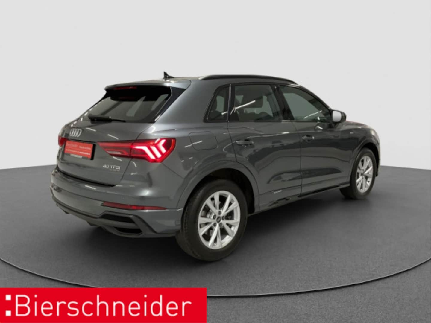 Bild über Audi Q3 S line 40 TFSI quattro S tronic - für weitere Informationen kontaktieren Sie den Audi Partner