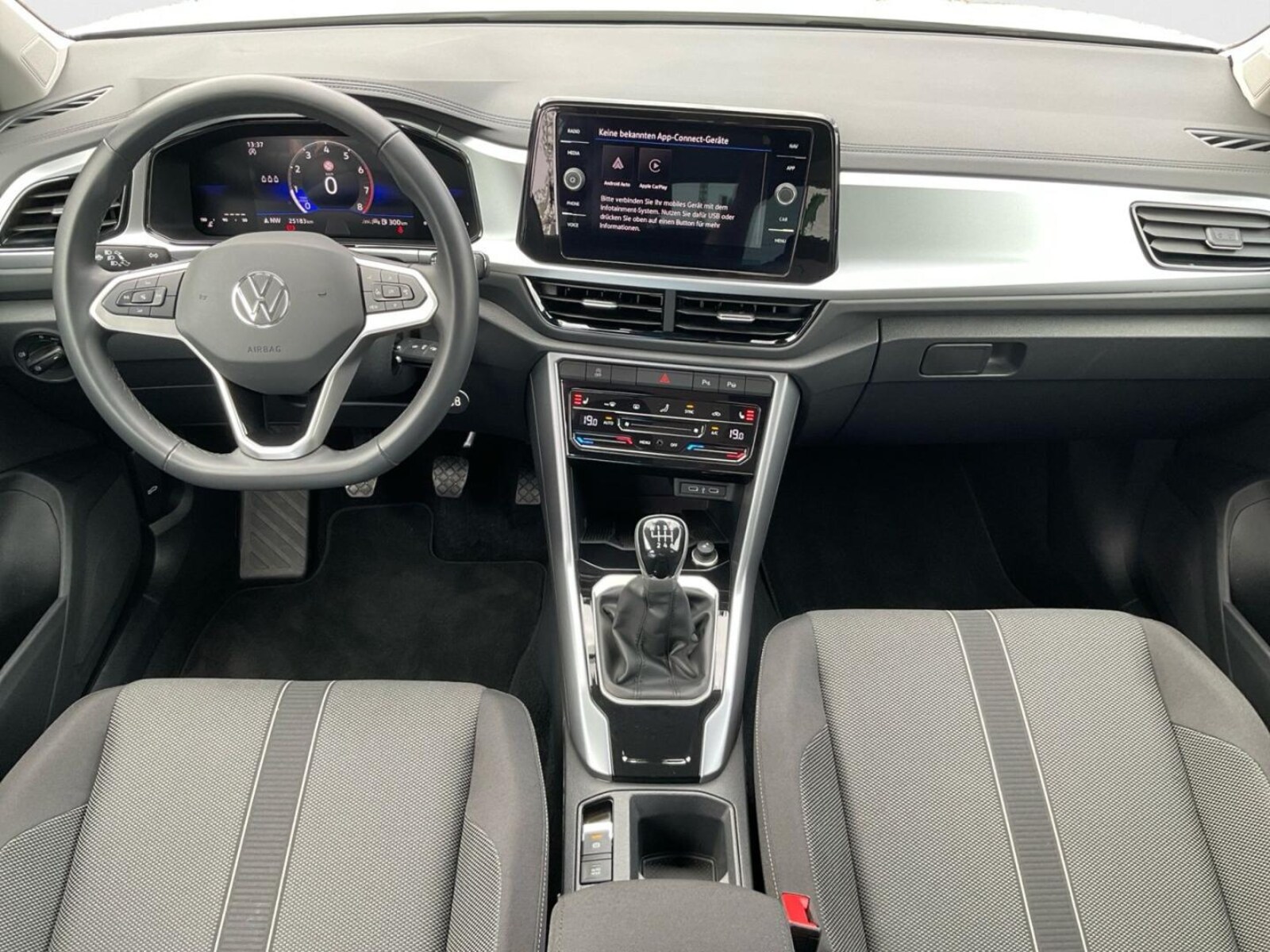 Volkswagen T-Roc – Bild 11