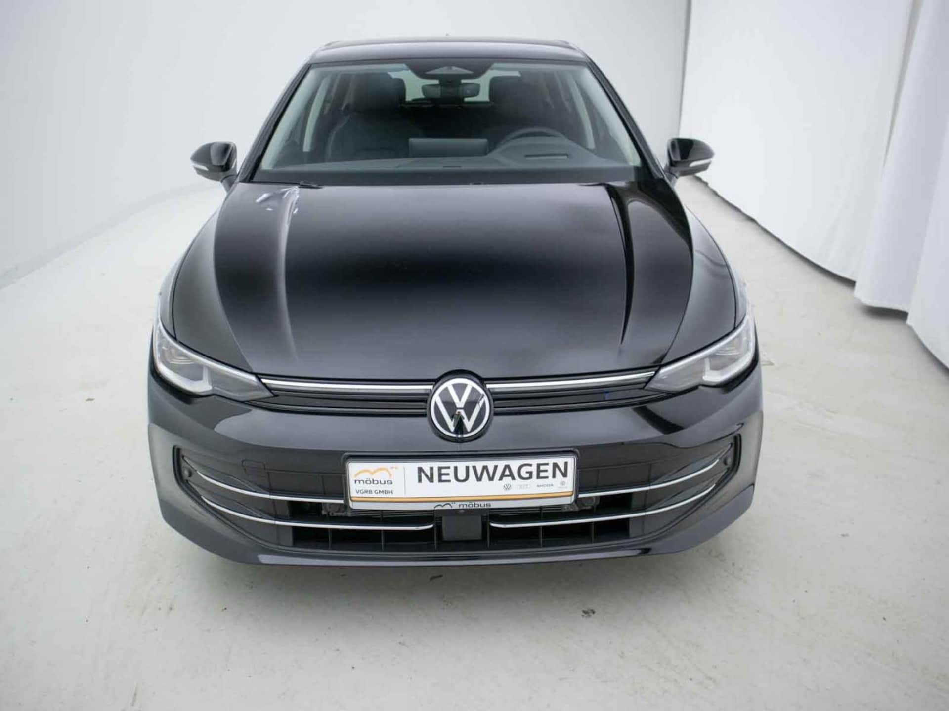 Volkswagen Golf Style
