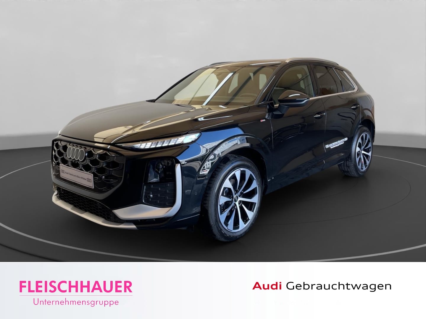 Bild über Audi Q3 SUV TFSI 110 kW S tronic - für weitere Informationen kontaktieren Sie den Audi Partner
