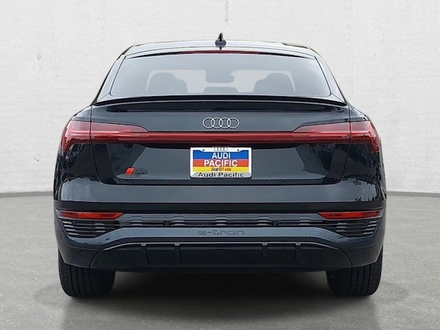 2024 Audi Q8 Sportback e-tron Premium Plus - Photo 6