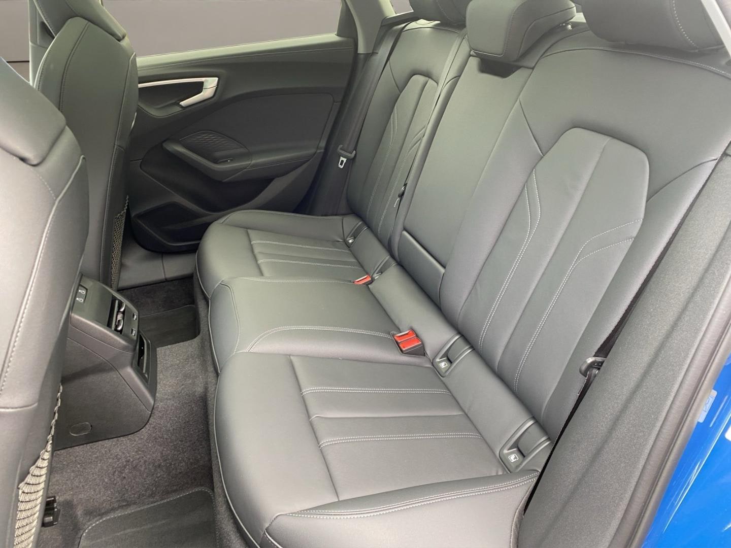 Bild über Audi A5 Avant TDI 150 kW S tronic - für weitere Informationen kontaktieren Sie den Audi Partner