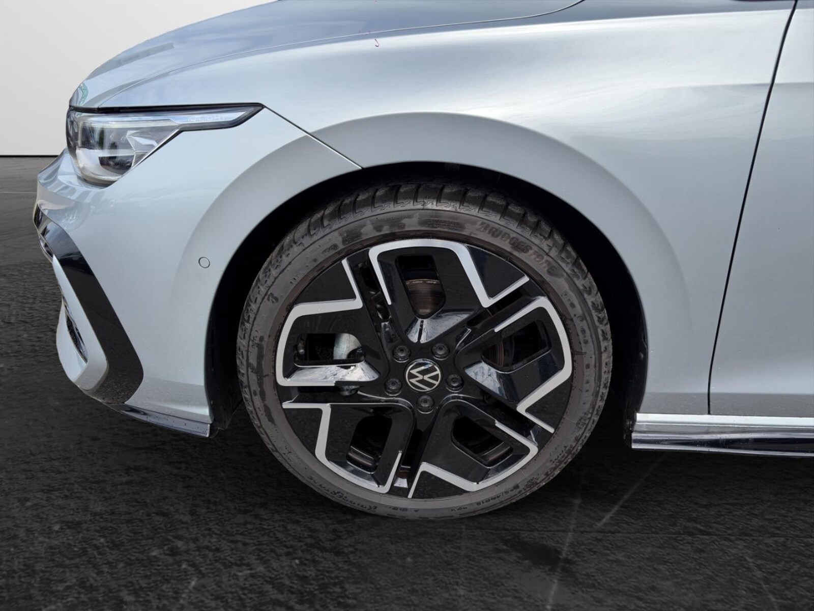 Volkswagen Golf Variant – Bild 6
