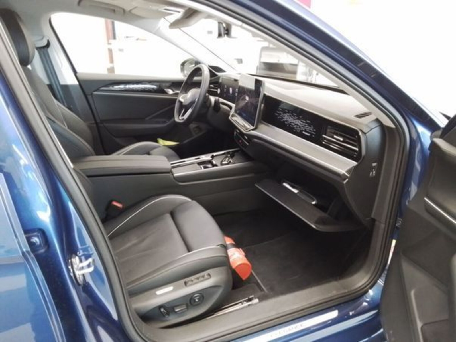 Volkswagen Passat – Bild 8