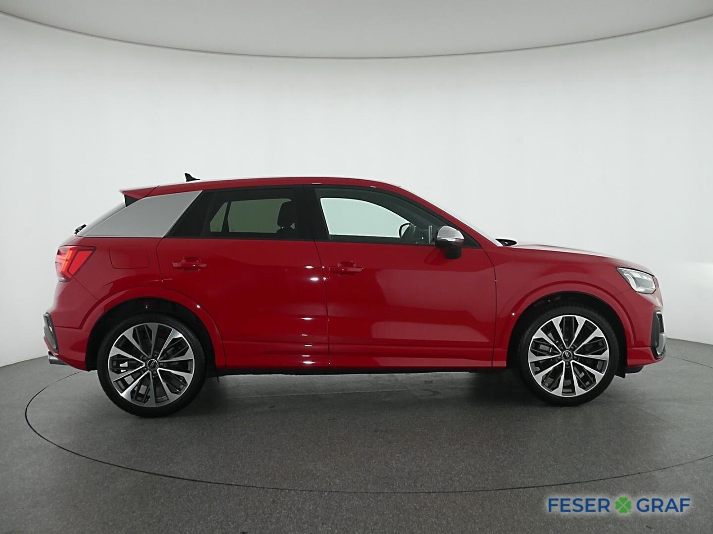 Bild über Audi SQ2 TFSI quattro S tronic - für weitere Informationen kontaktieren Sie den Audi Partner