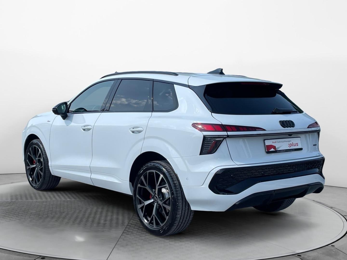 Bild über Audi Q3 SUV TFSI quattro 150 kW S tronic - für weitere Informationen kontaktieren Sie den Audi Partner