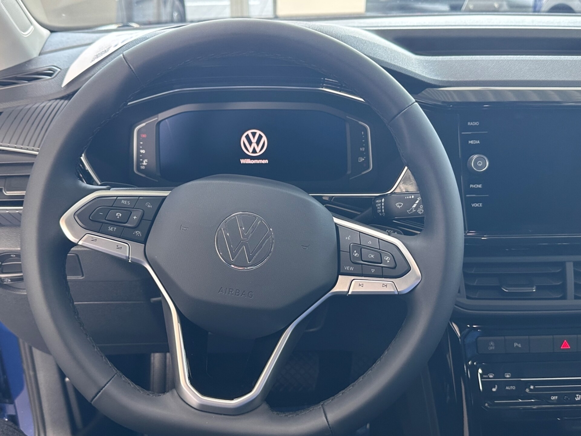 Volkswagen T-Cross Style