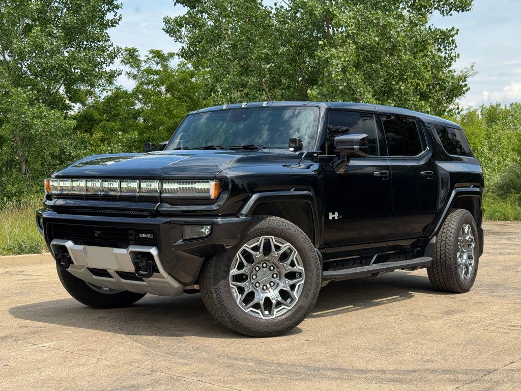 2024 GMC Hummer EV 3X SUV's photo