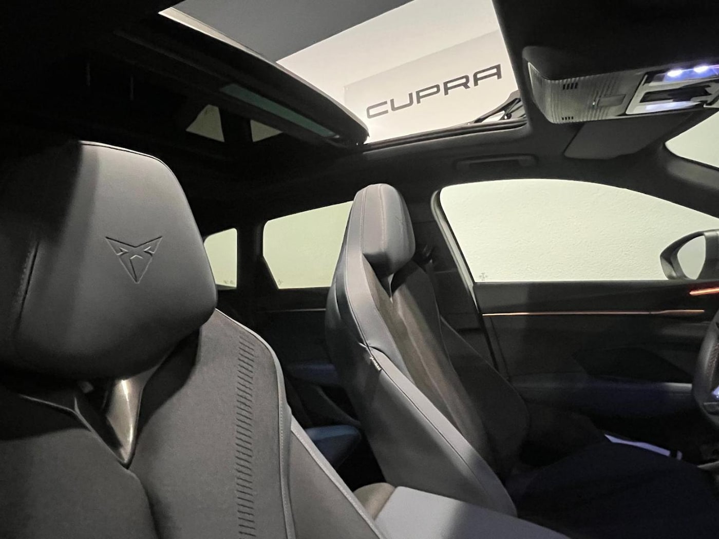 CUPRA Terramar 1.5 TSI e-Hybrid DSG 150 kW (204 CV) — photo 9