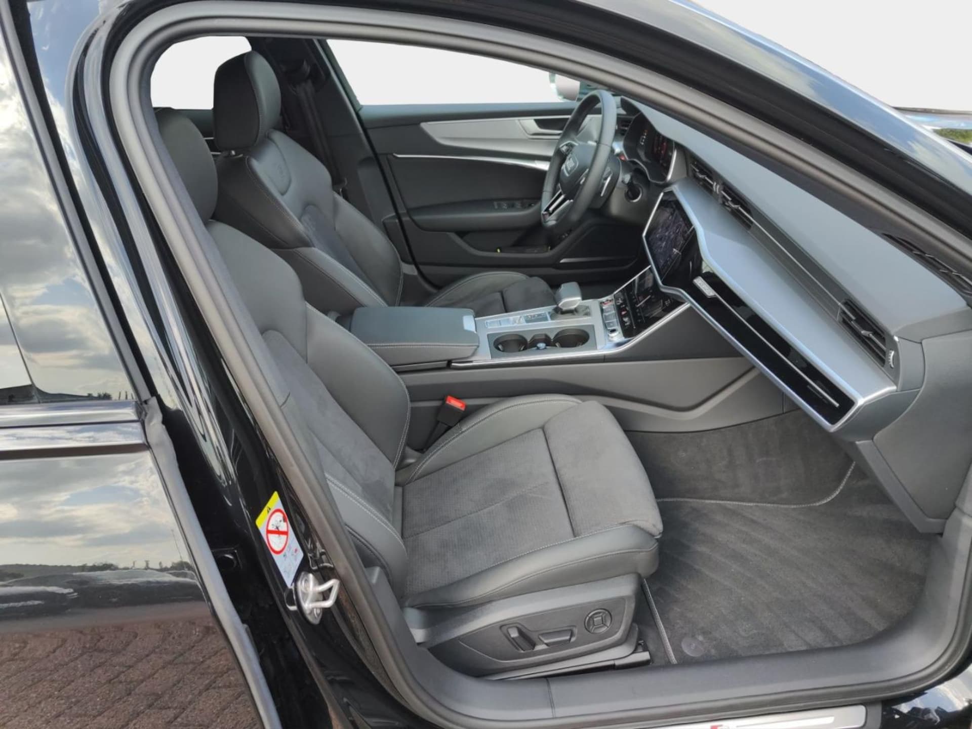 Audi S6 Avant