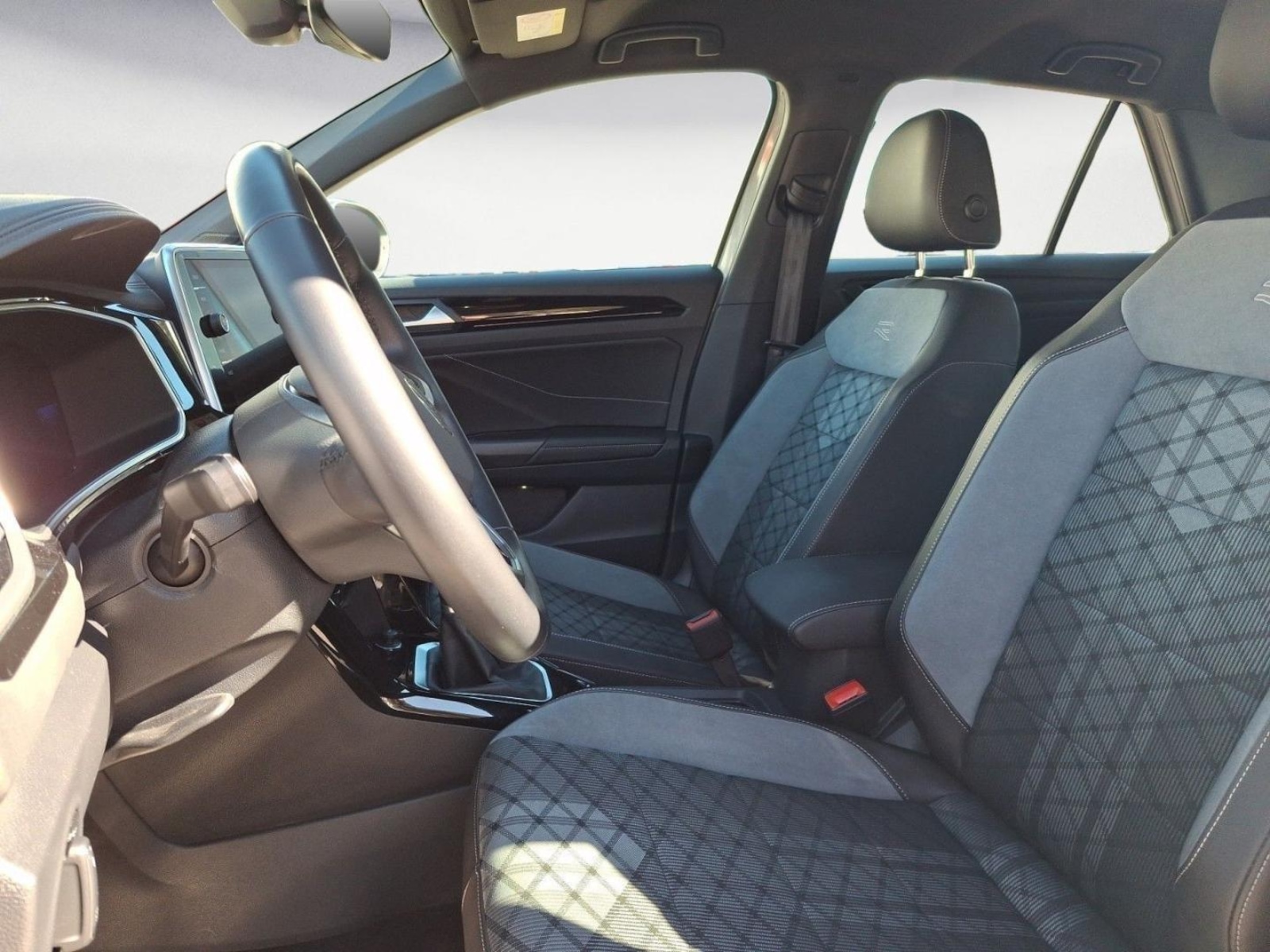 Volkswagen T-Roc – Bild 10