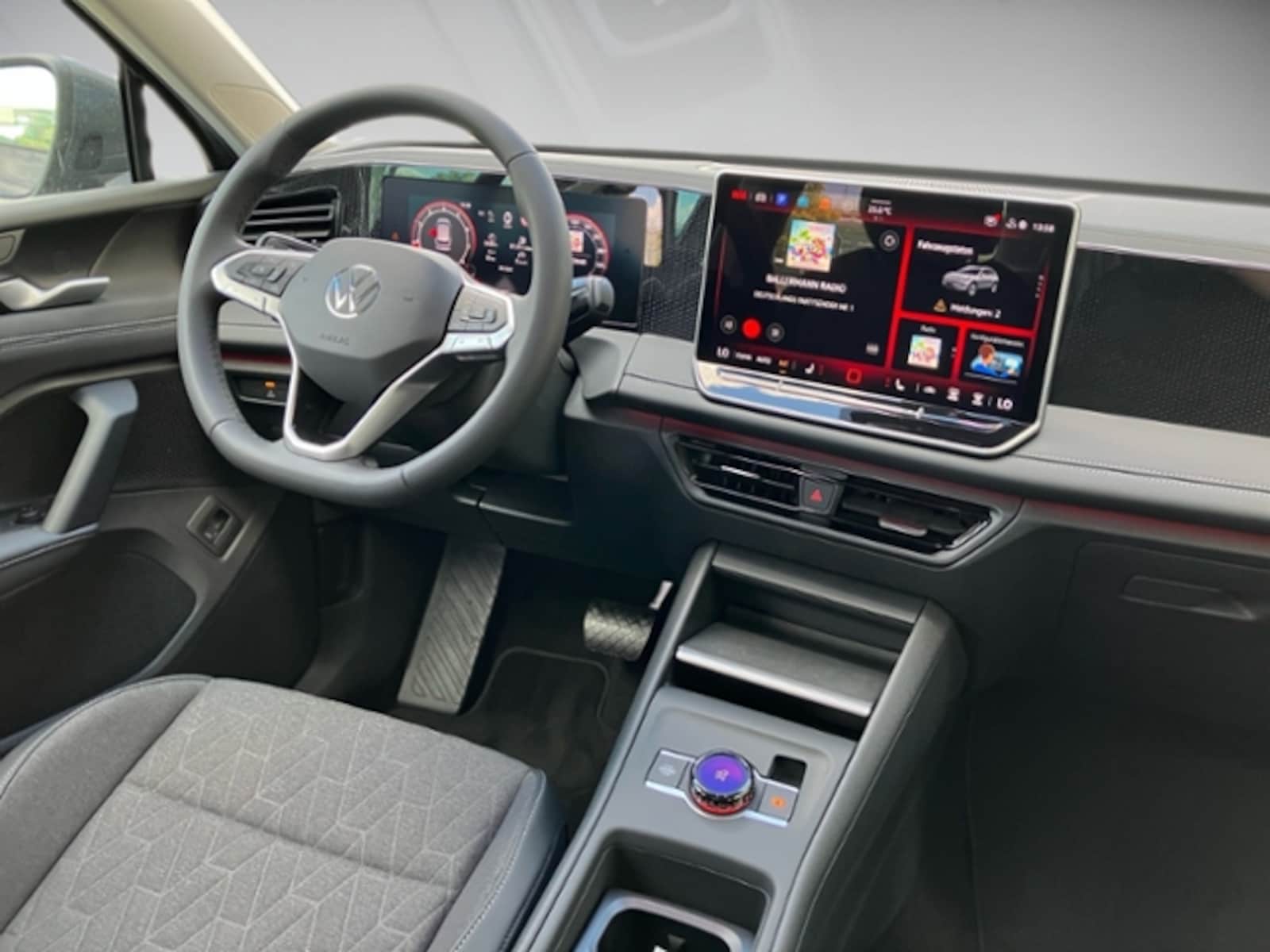 Volkswagen Tiguan – Bild 12