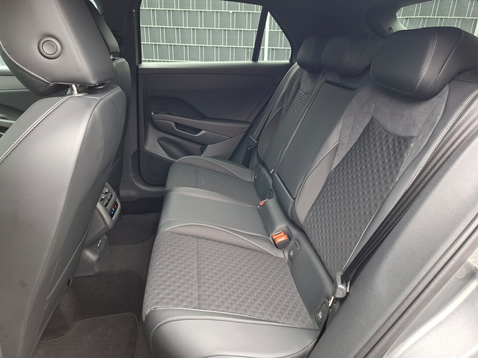 Volkswagen T-Roc – Bild 11