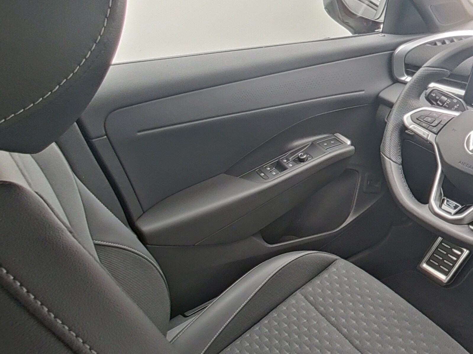 Volkswagen T-Roc – Bild 12