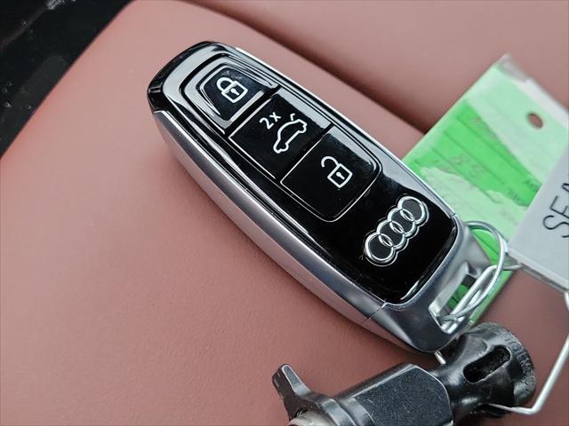 2025 Audi S8 Base - Photo 20