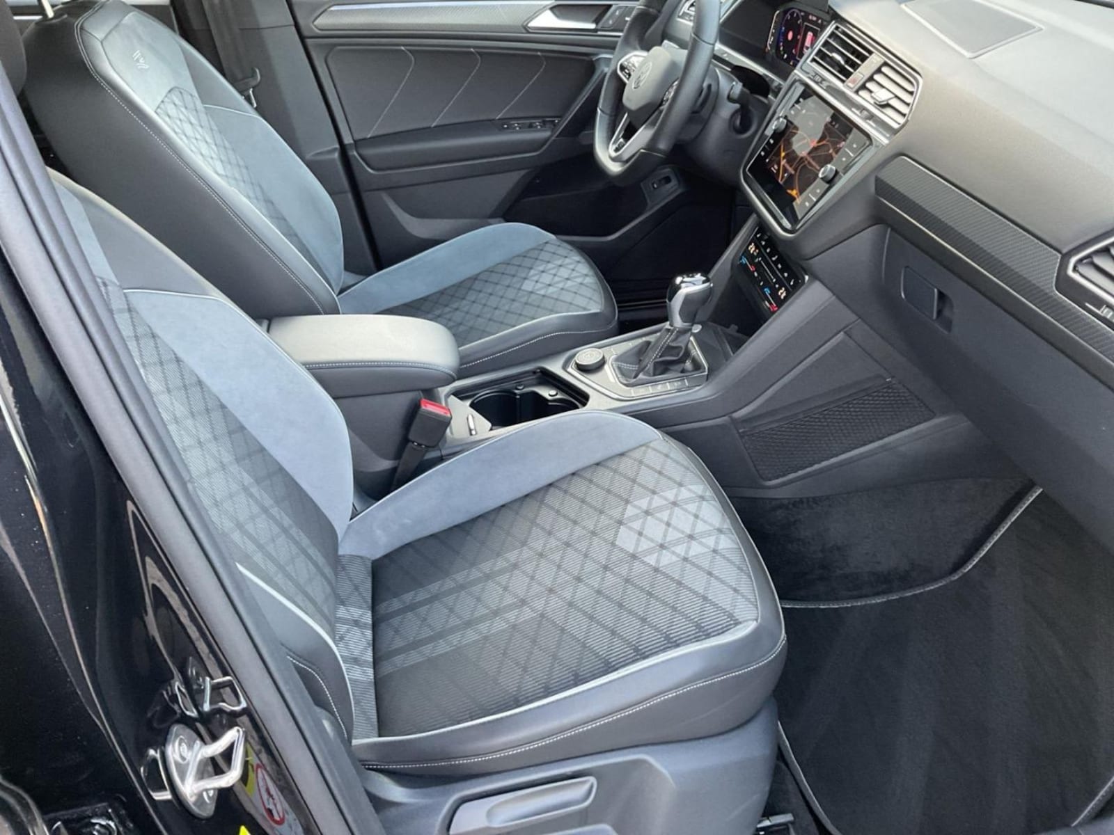 Volkswagen Tiguan Allspace – Bild 16