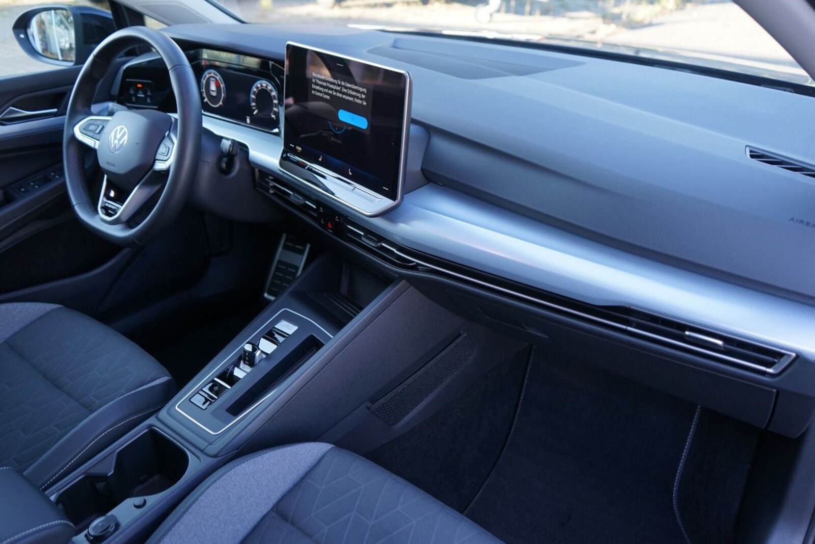 Volkswagen Golf – Bild 8