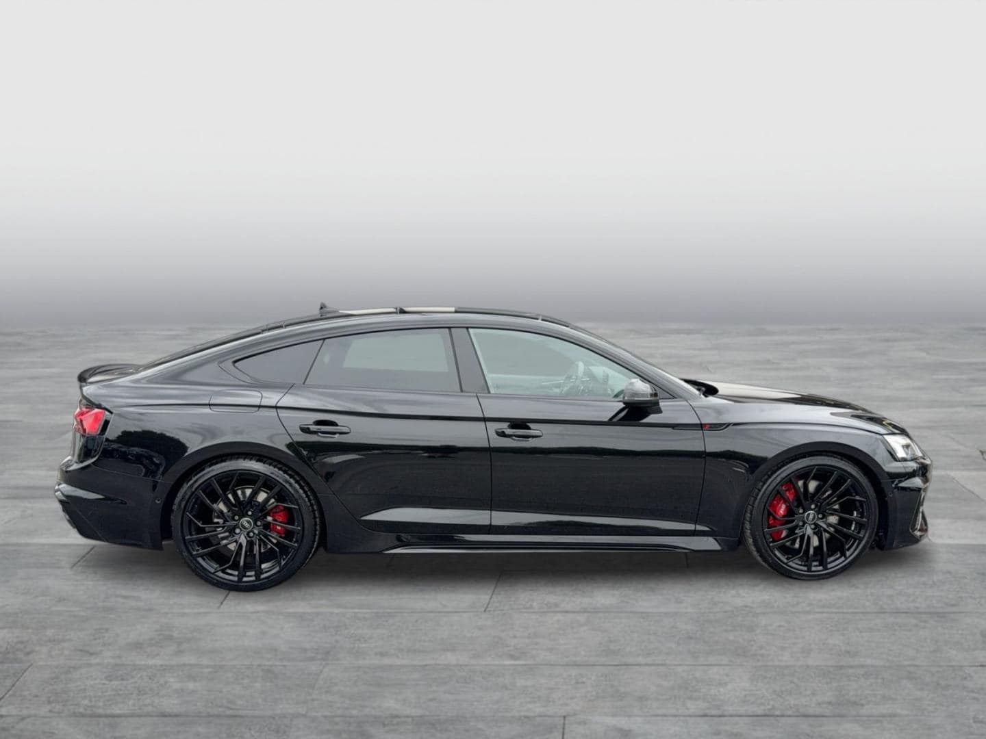 Bild über Audi RS 5 Sportback TFSI quattro tiptronic - für weitere Informationen kontaktieren Sie den Audi Partner