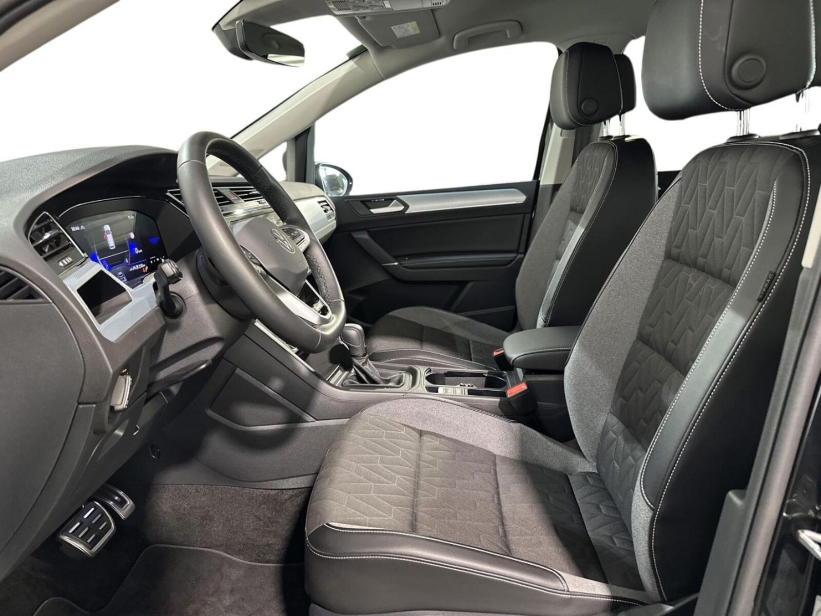 Volkswagen Touran – Bild 10