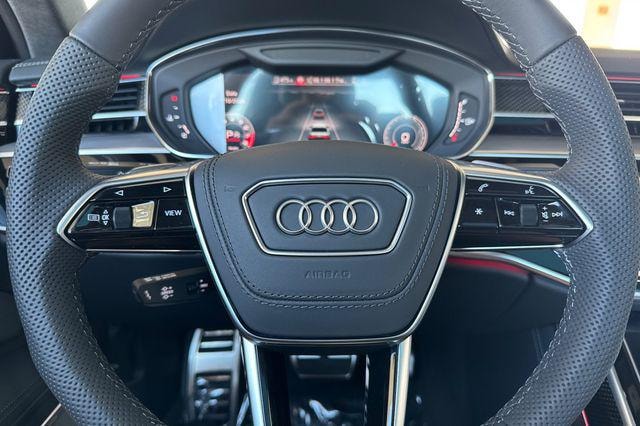2025 Audi S8 Base - Photo 21