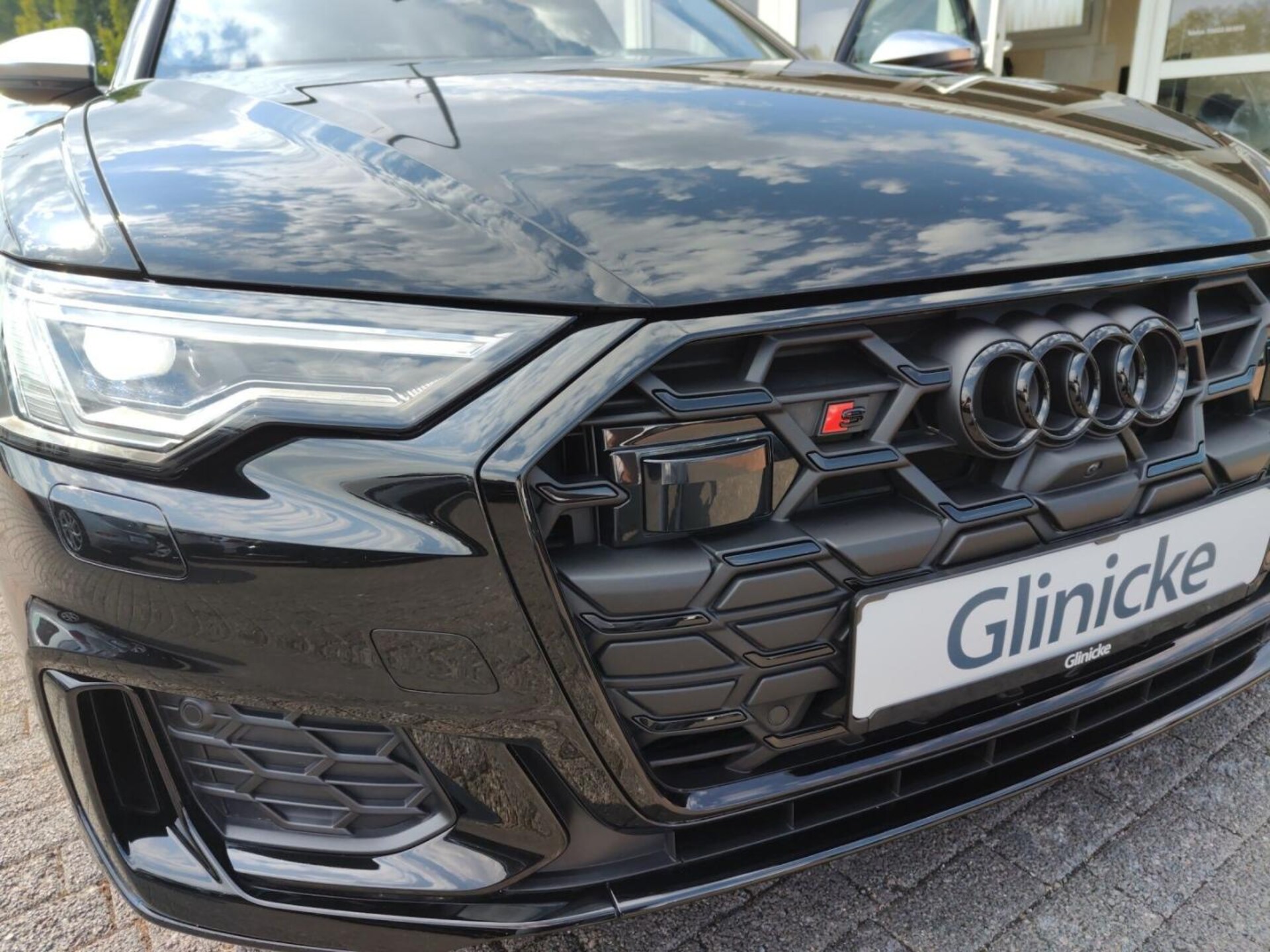 Audi S6 Avant